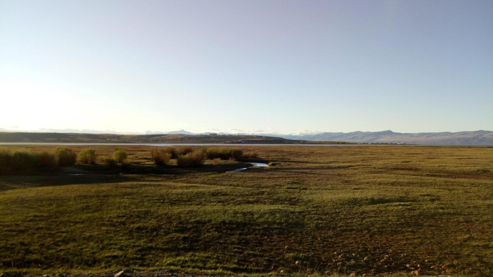Hostel Aves Del Lago El Calafate Exterior photo