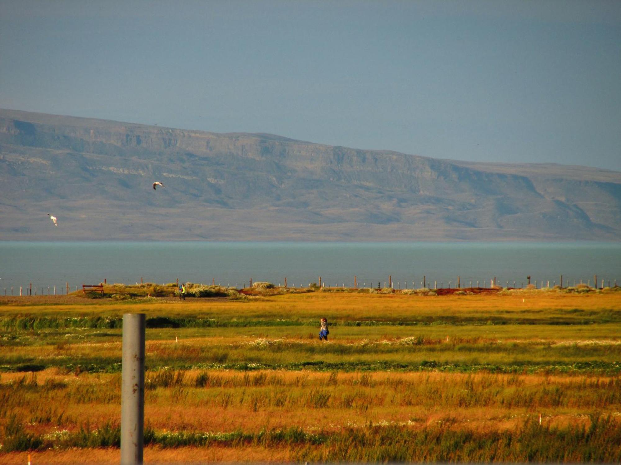 Hostel Aves Del Lago El Calafate Exterior photo