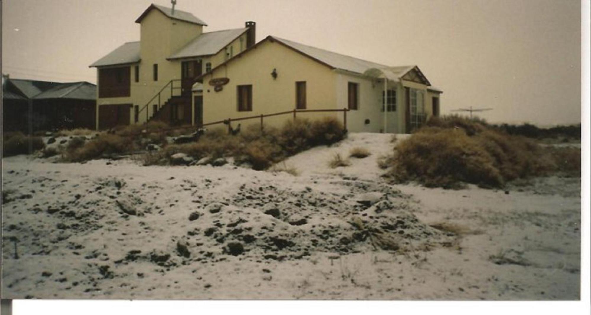 Hostel Aves Del Lago El Calafate Exterior photo